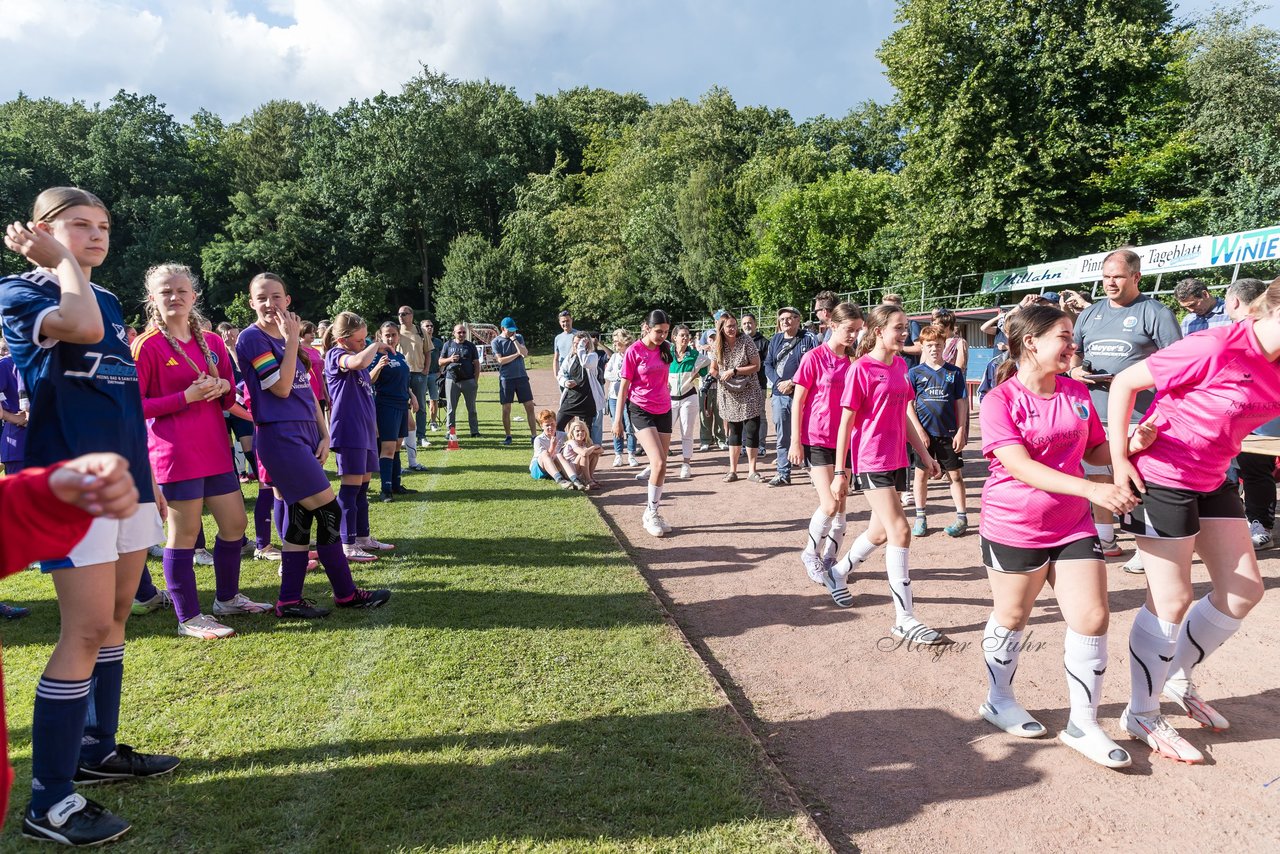 Bild 101 - Loewinnen Cup